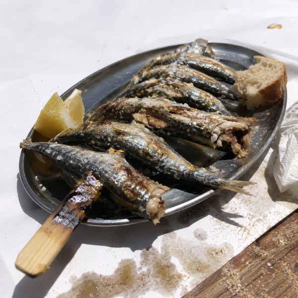 Espeto de sardinas