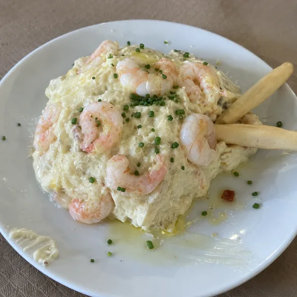 Ensaladilla de gambas blancas